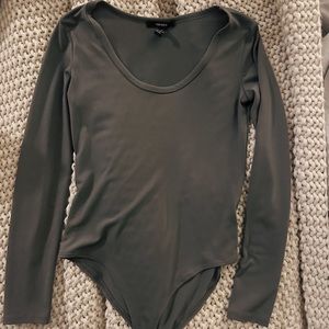 Forever 21 Green Longsleeve Bodysuit